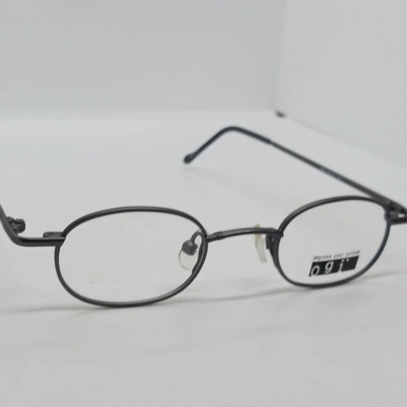 NWT OGI KIDS EYEGLASS FRAMES 2028 GRAY - Picture 2 of 4